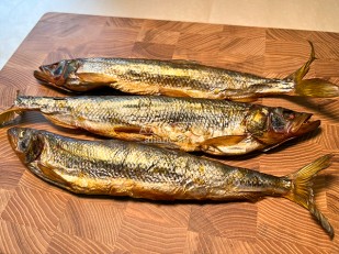 Снеки к пиву: Корюшка х/к (крупная)