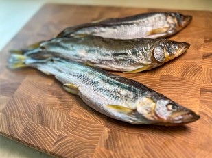 Вяленое мясо: Корюшка с икрой вяленая ГОСТ (крупная)