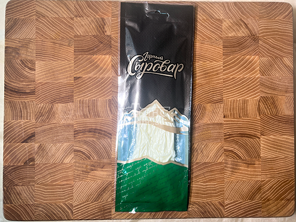 Сыр 60 гр ГОРНЫЙ СЫРОВАР (Паутинка белая с укропом и чесноком) в Зеленограде