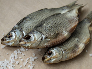 Японские снеки и крекеры: Вобла астраханская ГОСТ с икрой